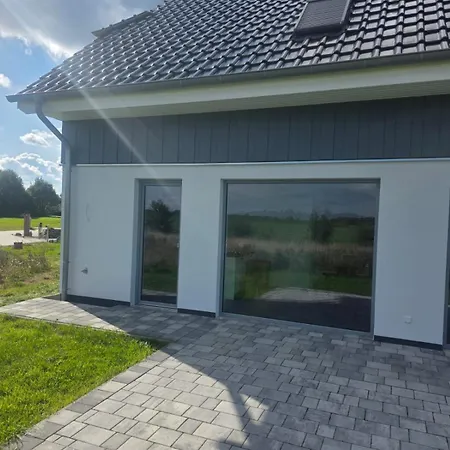 Ostseenahes Mit Wasserblick Auf Den Bodden Mit Sauna & Whirlwanne Altenpleen