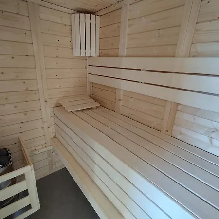Ostseenahes Mit Wasserblick Auf Den Bodden Mit Sauna & Whirlwanne Altenpleen